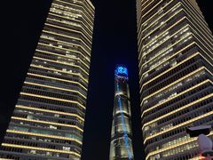 -陆家嘴空中步行连廊