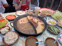 -鸿姐老火锅(花园路店)