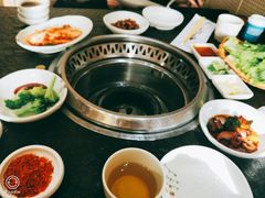 -草家酱蟹炭火烤肉店(珲春南路一店)
