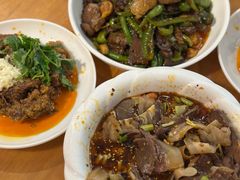 香辣拌牛肉-曾牛肉