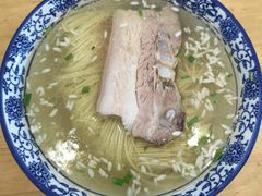 枫镇大肉面-裕兴记·三虾面(西北街总店)