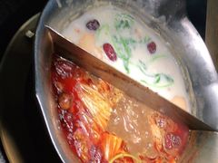 -湊湊火锅·茶憩(上海合生汇店)