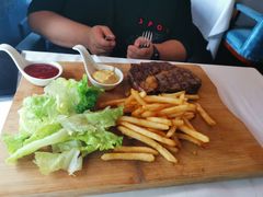 -火车头法国西餐厅