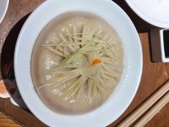 王牌蟹粉灌汤包-苏小柳手工点心(人民广场分院)