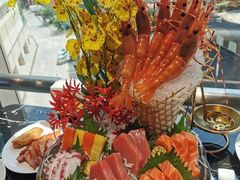 -淡尾·海鲜自助概念餐厅(虹桥南丰城店)