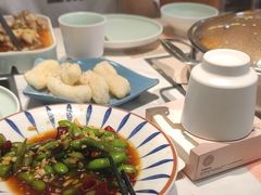 -黄记煌三汁焖锅(新佳丽江汉路店)