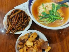 现炒鳝丝面-王家沙点心店(南京西路总店)