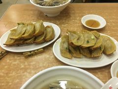 -小姜锅贴(凤凰街店)