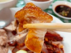 脆皮猪肉饭-鸡饭店
