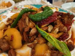 新疆沙湾大盘鸡-巴依老爷新疆美食(工体旗舰店)