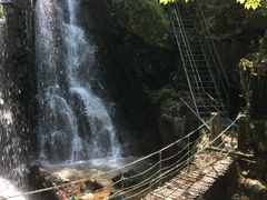 -藏龙百瀑风景区