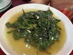 -芦茨金富饭庄·25年老字号·专做稻草鸡