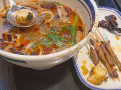 -云阿蛮云南生烫牛肉米线(奉贤路店)