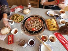 -阿婆情腊排骨火锅(金虹路店)