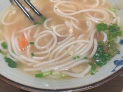 -鑫花溪牛肉米粉(凤凰街创始总店)