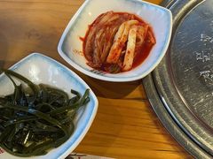 小菜-唯成•韩国炭火烤肉 유성고기