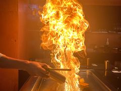 -大神太神·铁板烧(瑞虹天地月亮湾店)
