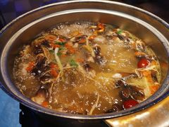 -千岛蚝高压锅生蚝·人参火锅(白云万达店)