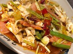 火爆黄喉-肖四女乐山跷脚牛肉(世博源店)