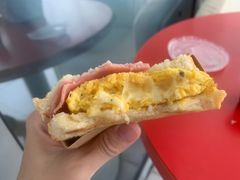 -星巴克(深圳宝安泰华店)