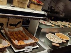 -岷山饭店-芝芝自助餐厅