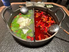 -三出山火锅(南京万象天地店)