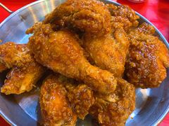 -BHC炸鸡(明洞总店)