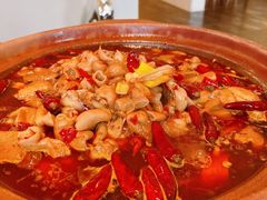 肥肠牛蛙砂锅-马头巷·食景园(苏州总店)