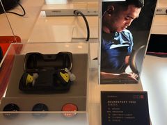-Apple授权专营店(五彩城店)