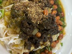 -阿阳牛腩腌面店