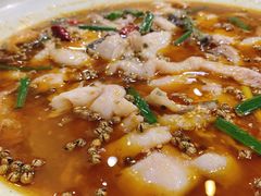 激情椒麻鱼-八张桌子(老店)