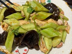 茴香大拌菜-回香楼大连新派清真菜