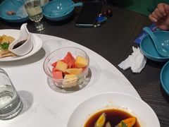 -荷塘秋月·本帮江浙菜(国权路店)