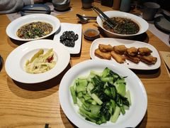 -荣小馆(杭州大厦店)