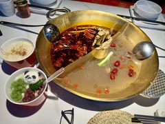 -小龙翻大江文化火锅(宽窄店)