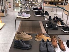 -hotwind热风(民盈山国贸店)