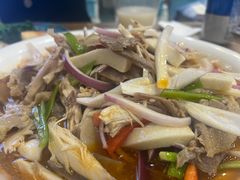 -乡村馕坑肉·烧烤·新疆菜·本地人更爱吃(阿勒泰首店)