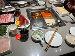 -海底捞火锅(宝龙广场夜宵主题店)