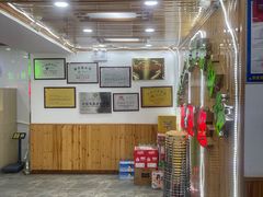 -屯老二农家铁锅炖·行业领军者(梅江店)