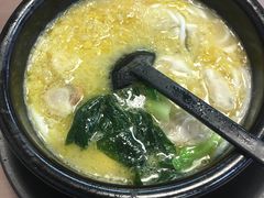-灵芝妹子海鲜米线(香炉礁山姆店)