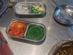 -哈哈碳都·牛肋条无限自助烤肉(台江万达店)