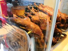 -王浩儿纪六孃甜皮鸭(乐山总店)