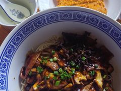 -沪西老弄堂面馆(定西路店)