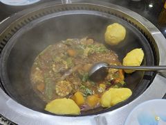 -东北农家院·铁锅炖(莘庄店)