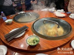 -鱼窝棚柴火铁锅炖(富山屯店)