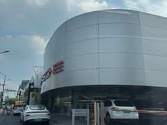 -杭州西湖保时捷售后服务中心(绍兴路店)