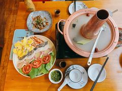 铜锅腊排骨火锅-民食香·腊排骨野生菌美食(木府店)