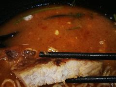 冬阴功汤底香煎猪扒出前一丁-华嫂冰室(尖沙咀店)