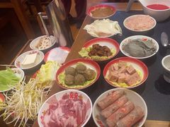 -沸炉重庆老火锅(军事博物馆店)