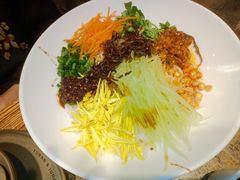 -菌彩云南野生菌火锅(新亚洲店)